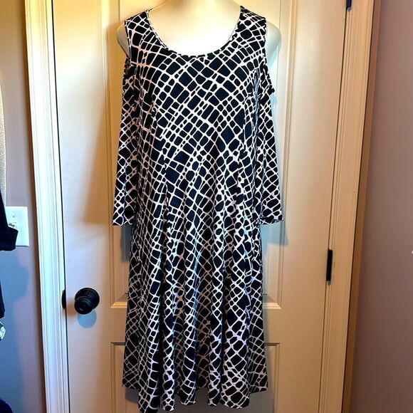 Susan Graver Dress - Picture 1 of 10